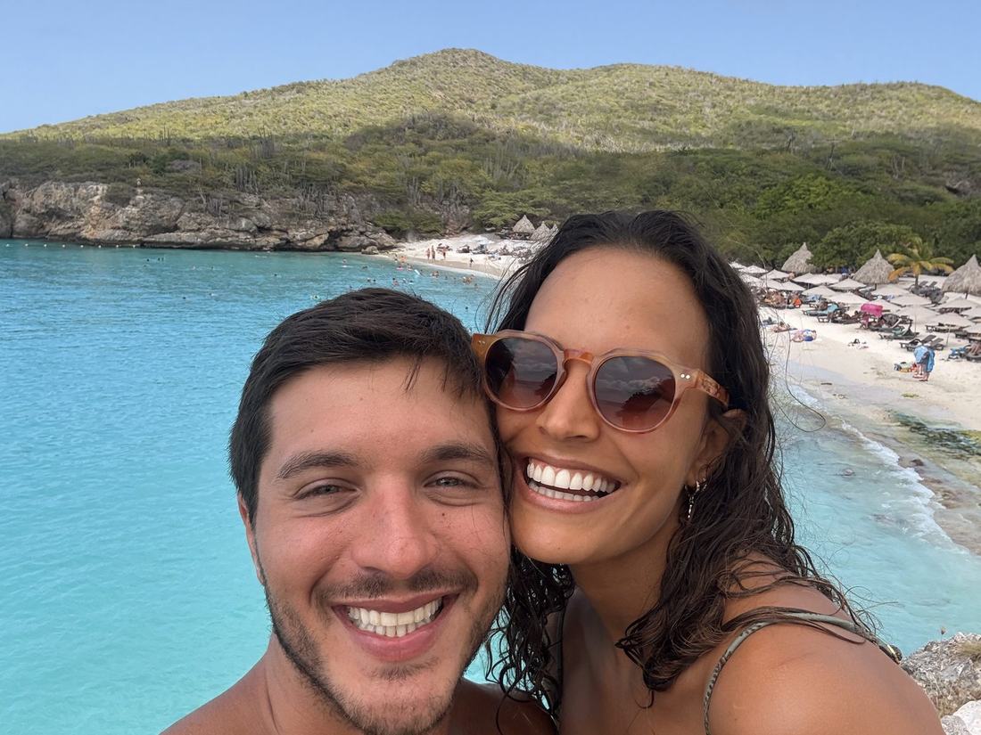 Carolina & Kevin na praia